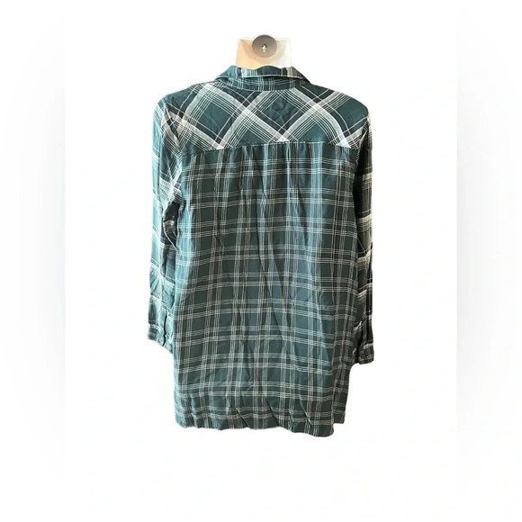 J. Jill Super Soft Flannel Button Down Shirt with Pockets Sz XS - Picture 2 of 8